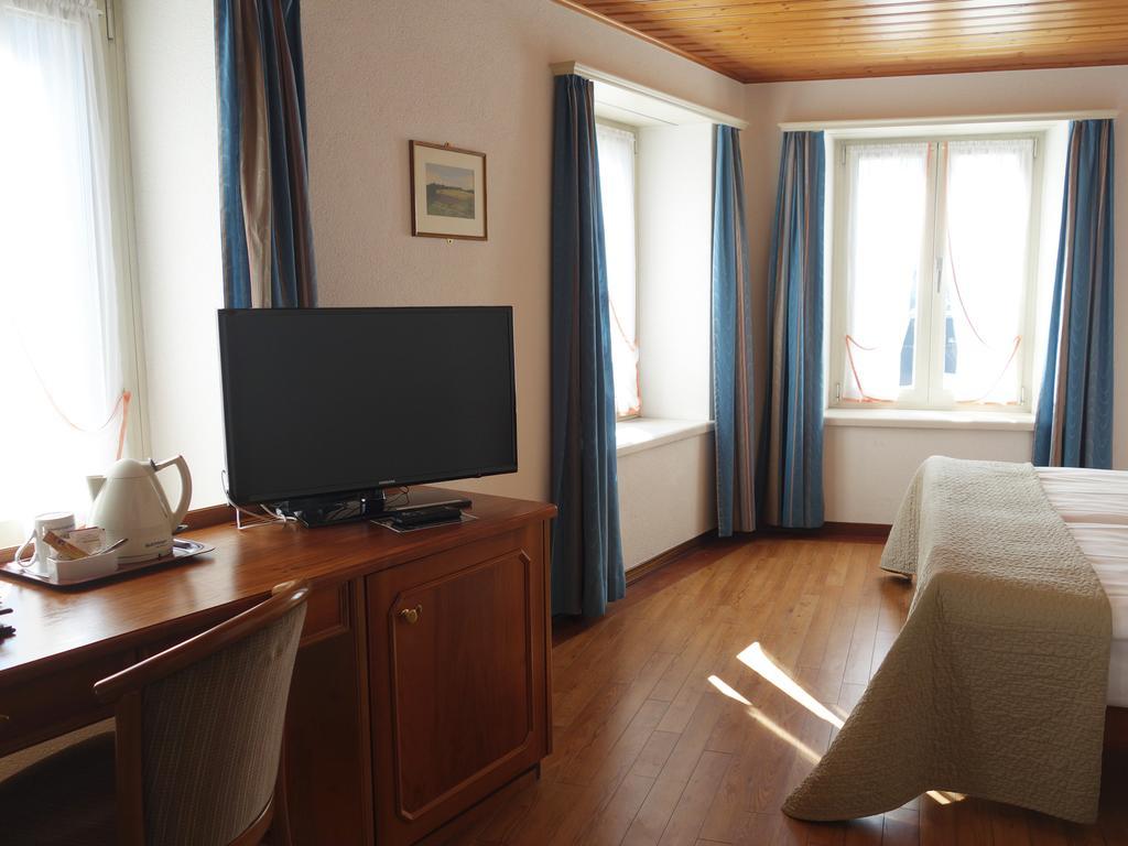 Boutique-Hotel Sonne Бремгартен Номер фото